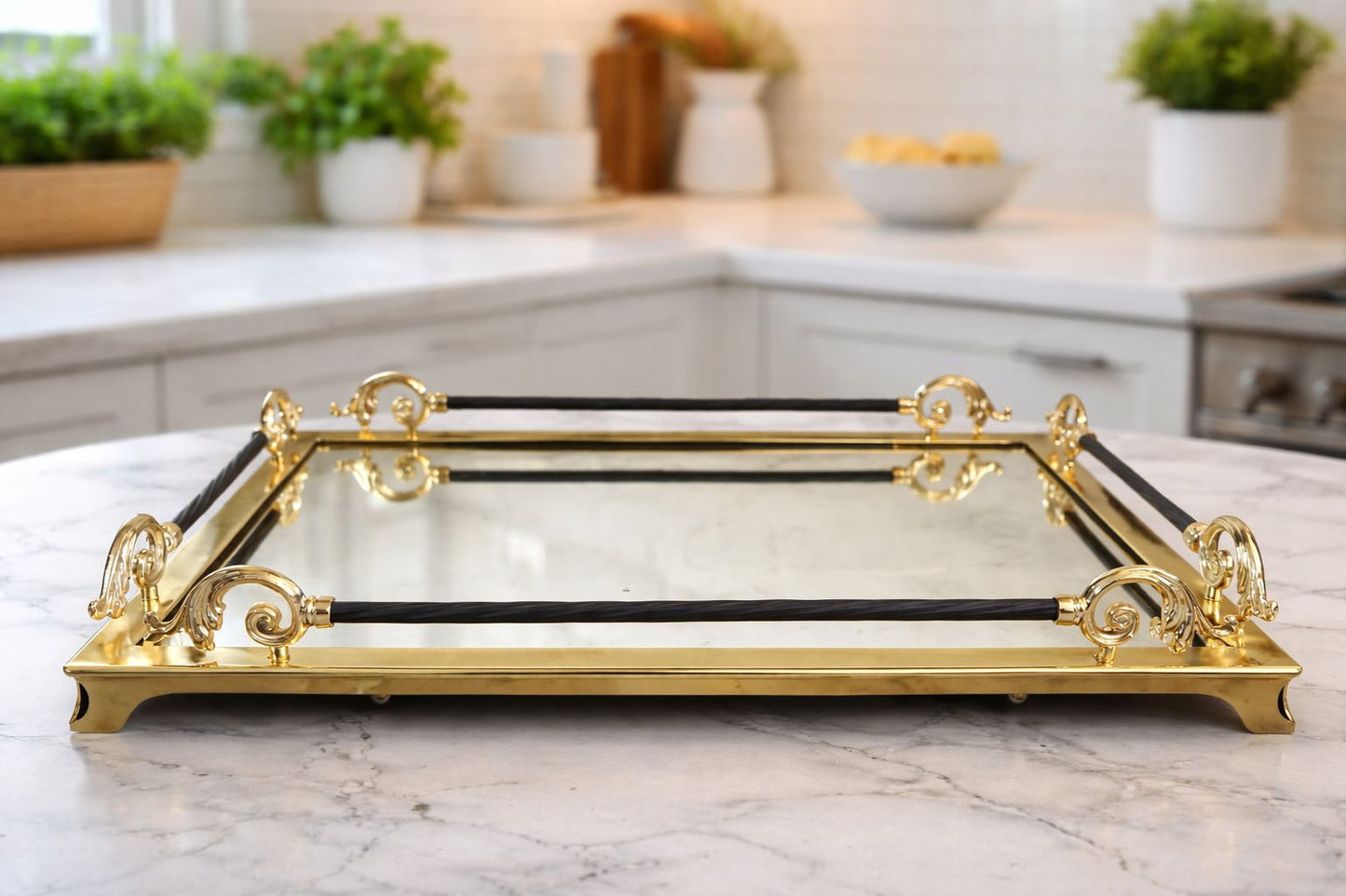 Luxury Mirrored Decorative Serving Tray - Vanity Organizer for Perfume, Jewelry & Makeup