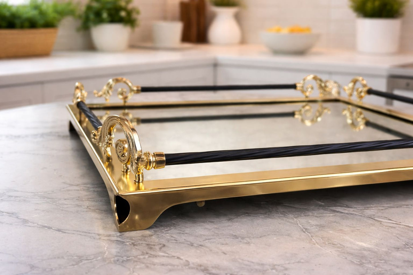 Luxury Mirrored Decorative Serving Tray - Vanity Organizer for Perfume, Jewelry & Makeup